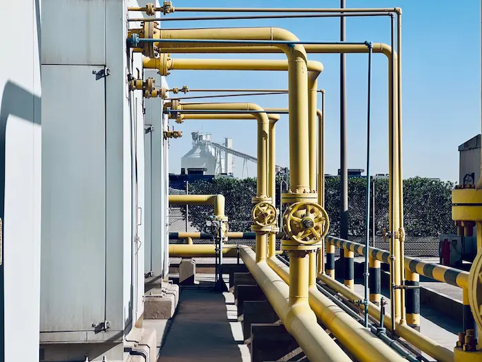 Industrial gas pipeline system